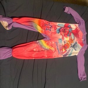 4t girls pajamas lot. 8 sets of girls pajamas.